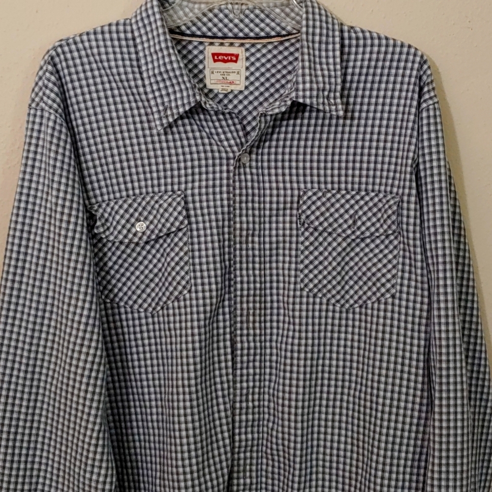 Levi's Men's Button Down